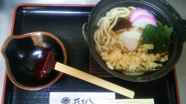 鍋焼きうどん